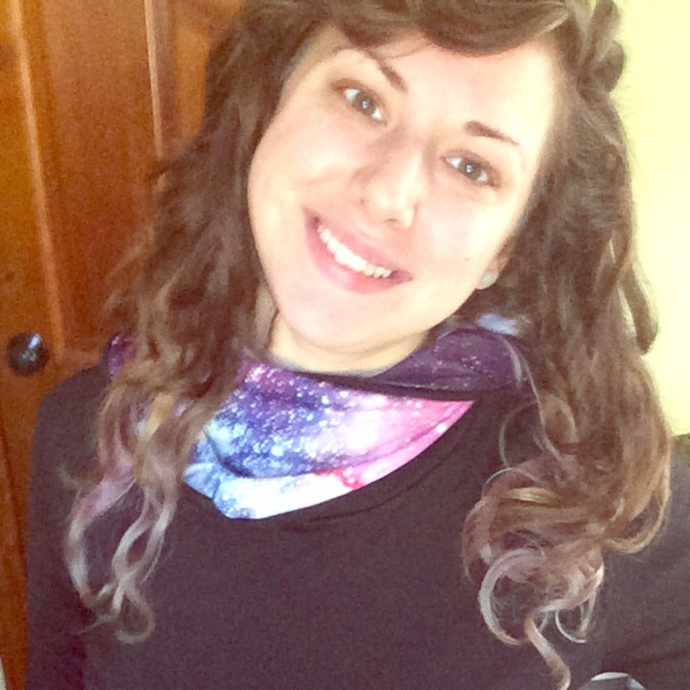 Meet your Posher, Nicole